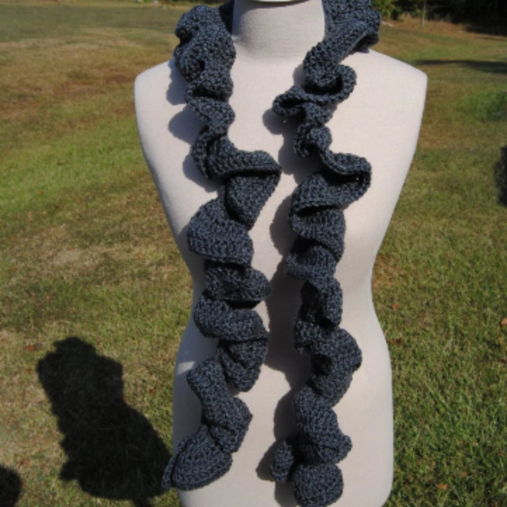 Crochet Charcoal Long Ruffle Scarf/New